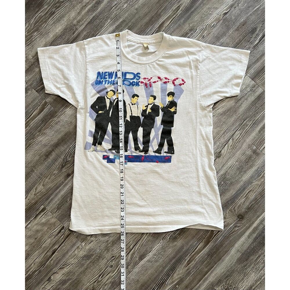 Vintage 1989 New Kids on the Block Band Tee Short Sleeve L - Picture 5 of 8